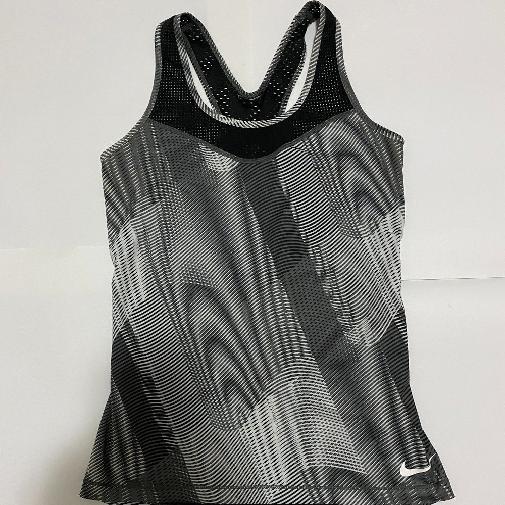 Nike running tank
